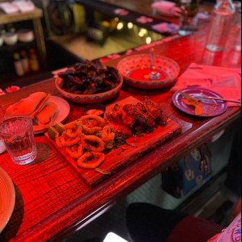 Calaveras Corner - Mexican Near Me - New York, New York