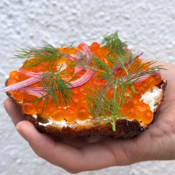 Courage Bagels - Roe! Wild Alaskan Salmon Roe - Bagels Near Me - Los Angeles, California
