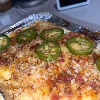 The Melt - Delicious Mac with bacon and jalapeños!! This is how I enjoy it - New American Near Me - Irvine, California