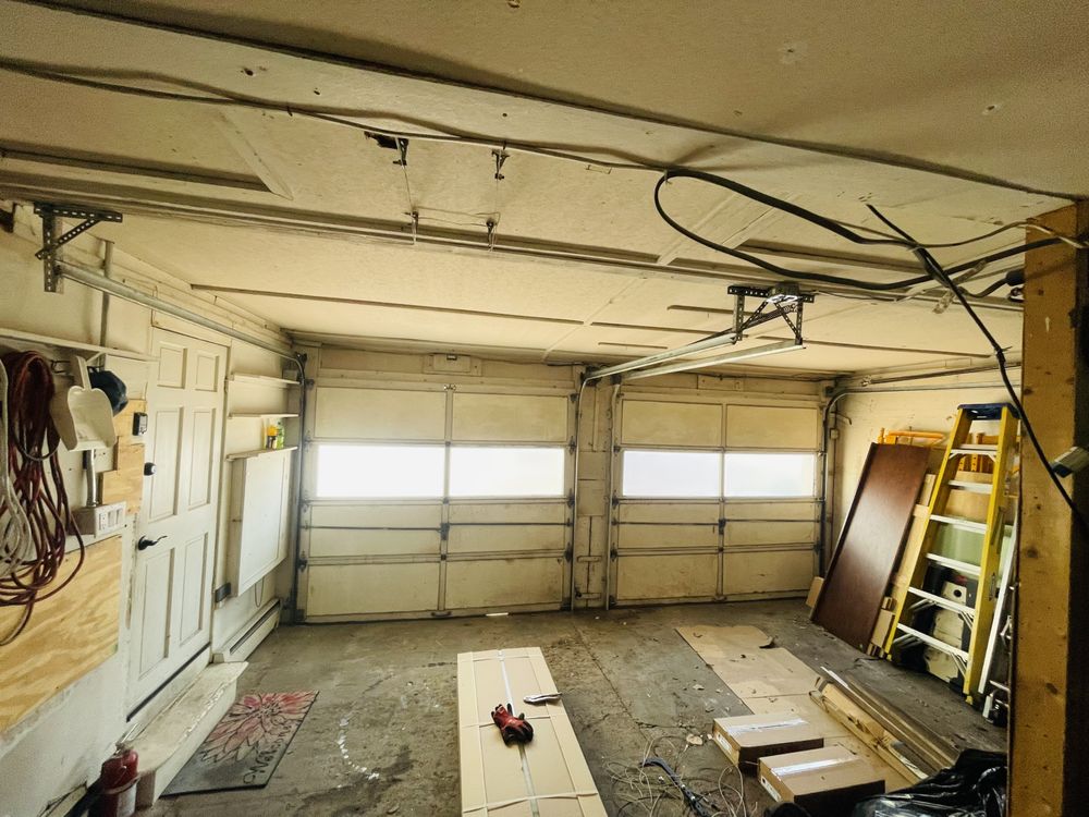 PNG Garage Doors - Garage Door Contractor in Lakewood, CO