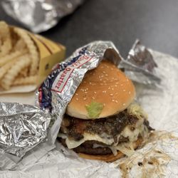 Braum's Ice Cream and Dairy Store - Swiss mushroom burger (limited time)