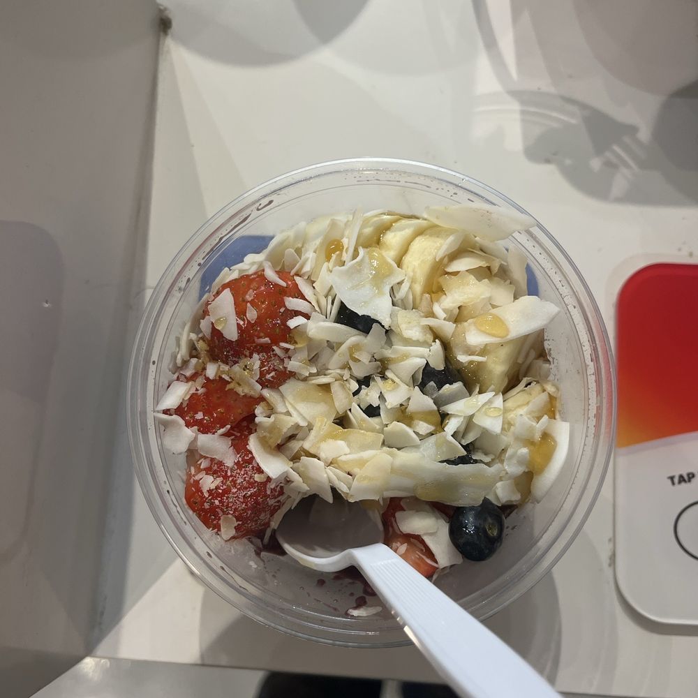 Wow Wow Hawaiian Lemonade - Berkeley - Original Acai Mini - Acai Bowls Near Me - Berkeley, California Wow Wow Hawaiian Lemonade - Berkeley - Original Acai Mini - Acai Bowls Near Me - Berkeley, California