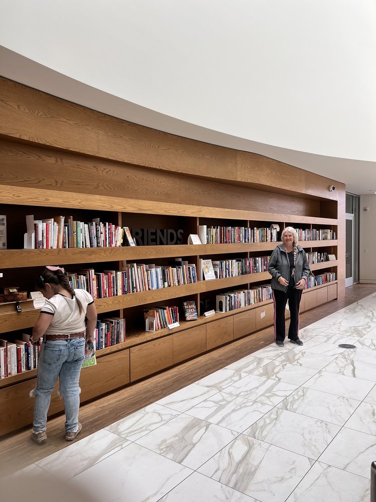 ORANGE COUNTY PUBLIC LIBRARIES Updated April 2024 53 Photos & 43