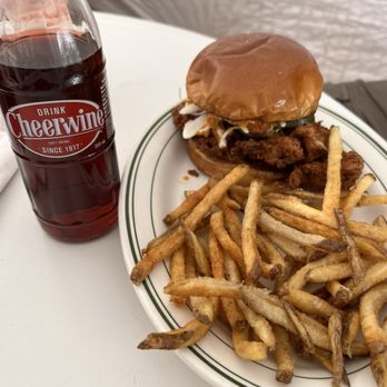 Dot's Diner - Diners Near Me - Bisbee, Arizona