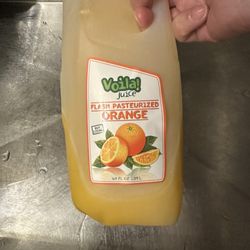 Voila Juice - Front of container