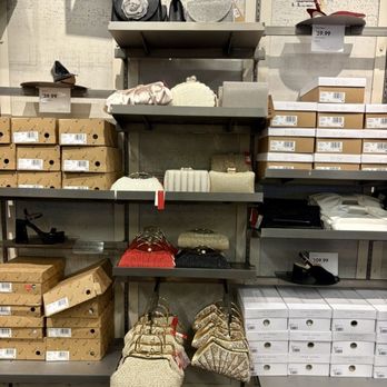 DSW Designer Shoe Warehouse - Selection of clutches/2025 - Shoe Stores Near Me - Avondale, Arizona DSW Designer Shoe Warehouse - Selection of clutches/2025 - Shoe Stores Near Me - Avondale, Arizona