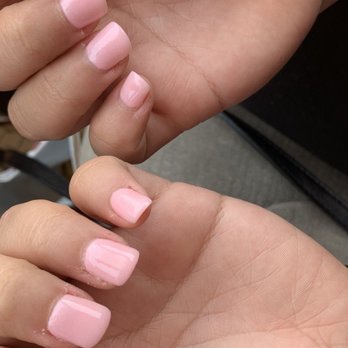 Le's Nails - Nail Salons Near Me - Conway, Arkansas
