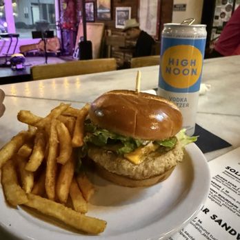 Luna Bar & Grill - Turkey Sun Burger - Bars Near Me - Lake Charles, Louisiana Luna Bar & Grill - Turkey Sun Burger - Bars Near Me - Lake Charles, Louisiana