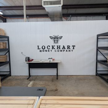 Lockhart Honey - Honey Near Me - Lockhart, Texas Lockhart Honey - Honey Near Me - Lockhart, Texas