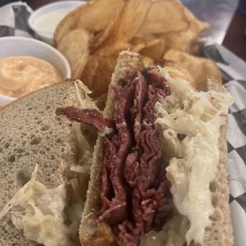 Wurst Haus - THE Ruben Sandwich - Steakhouses Near Me - Lake Jackson, Texas