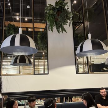 Cochon Dingue - Interior - Bars Near Me - Quebec City, Quebec