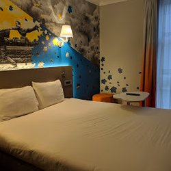 Ibis Styles - Our room