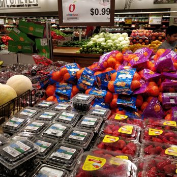 Lotte Plaza Market - $1 blueberries - International Grocery Near Me - Edison, New Jersey Lotte Plaza Market - $1 blueberries - International Grocery Near Me - Edison, New Jersey