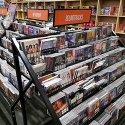 2nd & Charles - Music CDs