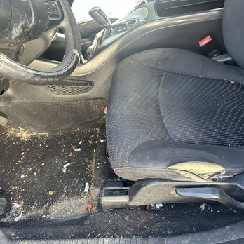 Kev's Car Spa Mobile Detailing - Dodge Journey Driver seat before - Auto Detailing Near Me - Jerome, Idaho Kev's Car Spa Mobile Detailing - Dodge Journey Driver seat before - Auto Detailing Near Me - Jerome, Idaho