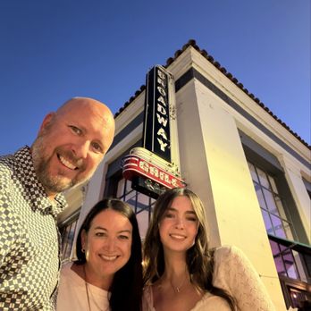 Broadway Grill - American Near Me - Burlingame, California Broadway Grill - American Near Me - Burlingame, California