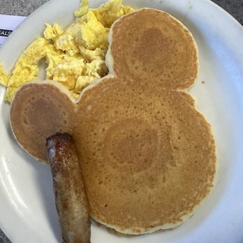 Sky Kitchen - Kids Pancake with egg and sausage - Breakfast & Brunch Near Me - San Carlos, California Sky Kitchen - Kids Pancake with egg and sausage - Breakfast & Brunch Near Me - San Carlos, California
