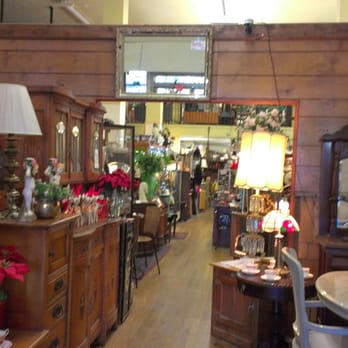 Yesteryear's Marketplace - Antiques Near Me - Vallejo, California Yesteryear's Marketplace - Antiques Near Me - Vallejo, California