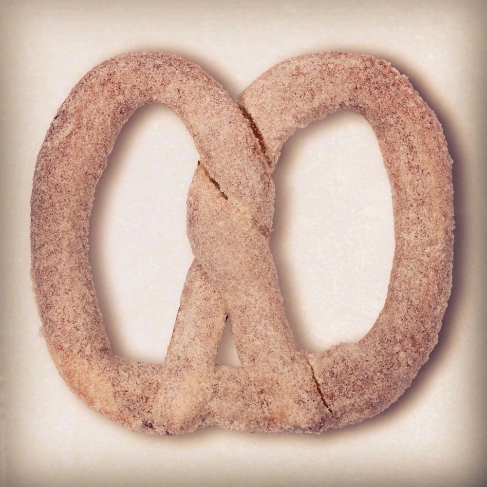 MO’S GOLDEN PRETZEL Updated July 2024 6464 Yonge Street, Toronto