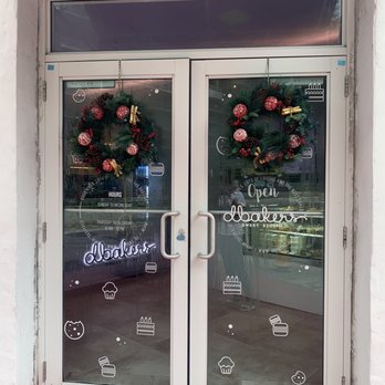 dbakers Sweet Studio - Bakeries Near Me - Miami, Florida