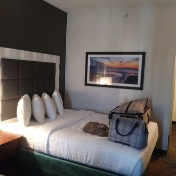 Solstice Hotel, Ascend Hotel Collection - Hotels Near Me - Erie, Pennsylvania Solstice Hotel, Ascend Hotel Collection - Hotels Near Me - Erie, Pennsylvania