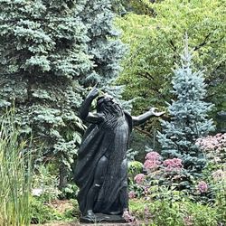 Leo Mol Sculpture Garden