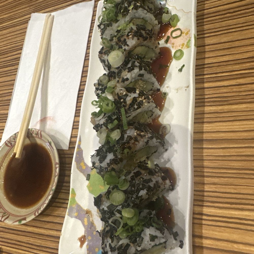 Gyotaku - Veggie roll - Japanese Near Me - Honolulu, Hawaii Gyotaku - Veggie roll - Japanese Near Me - Honolulu, Hawaii