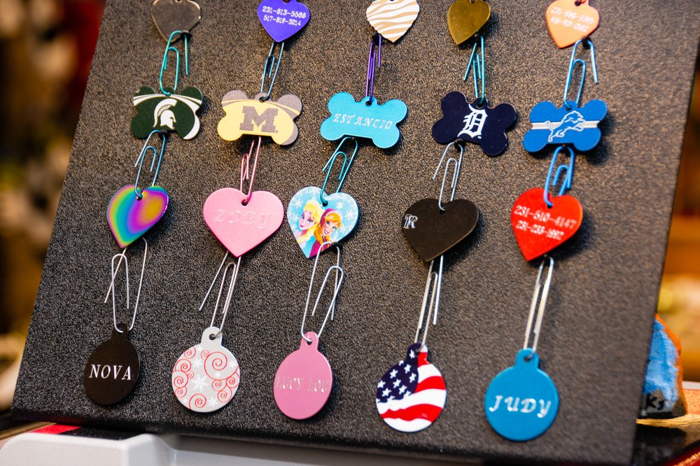 WAGS TO WISKERS PET SUPPLIES LUDINGTON Updated September 2024 10