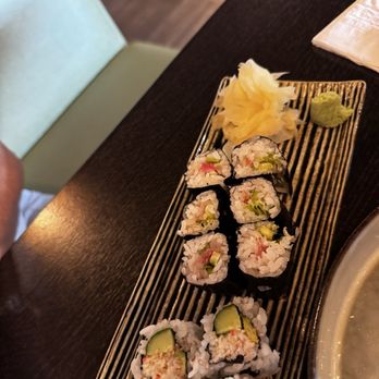 Izakaya Shun - Yellow tail fish sushi roll and the delicious California roll - Izakaya Near Me - Paradise, Nevada Izakaya Shun - Yellow tail fish sushi roll and the delicious California roll - Izakaya Near Me - Paradise, Nevada