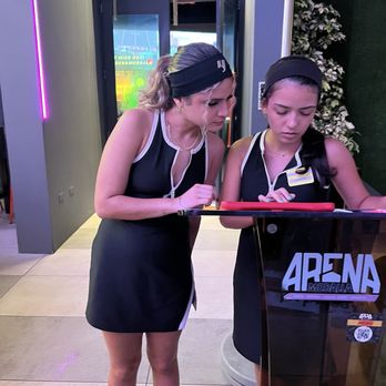Arena Medalla - Sports Bars Near Me - San Juan, Puerto Rico