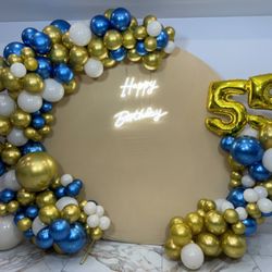 Raquel's Party Land - Balloon Garland!