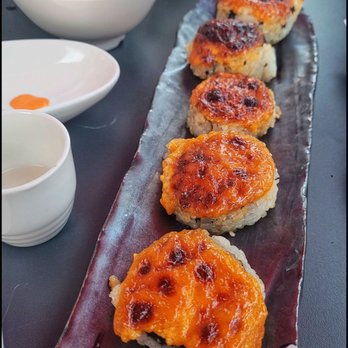 Sushi House - Volcano Roll - Japanese Near Me - Downers Grove, Illinois
