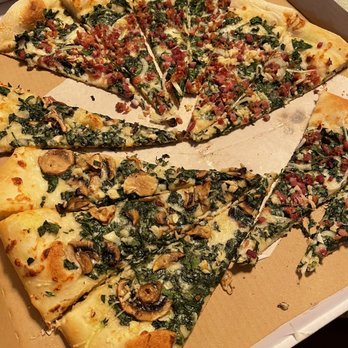 Boston's Pizza Hawaii Kai - 11/2022 carbonara and spinach mushroom garlic - Pizza Near Me - Honolulu, Hawaii Boston's Pizza Hawaii Kai - 11/2022 carbonara and spinach mushroom garlic - Pizza Near Me - Honolulu, Hawaii