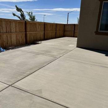 QV Landscaping & Maintenance - a concrete patio - Masonry/Concrete Near Me - Elk Grove, California QV Landscaping & Maintenance - a concrete patio - Masonry/Concrete Near Me - Elk Grove, California