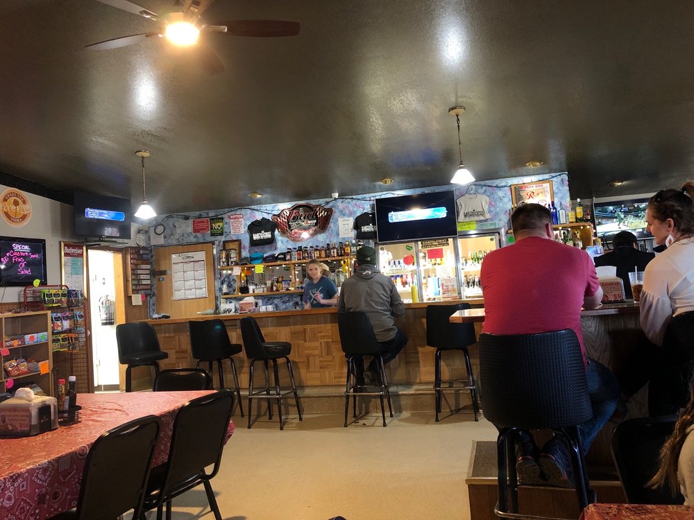 4 CORNERS BAR & CAFE Updated June 2024 3 Westside Frontage Rd