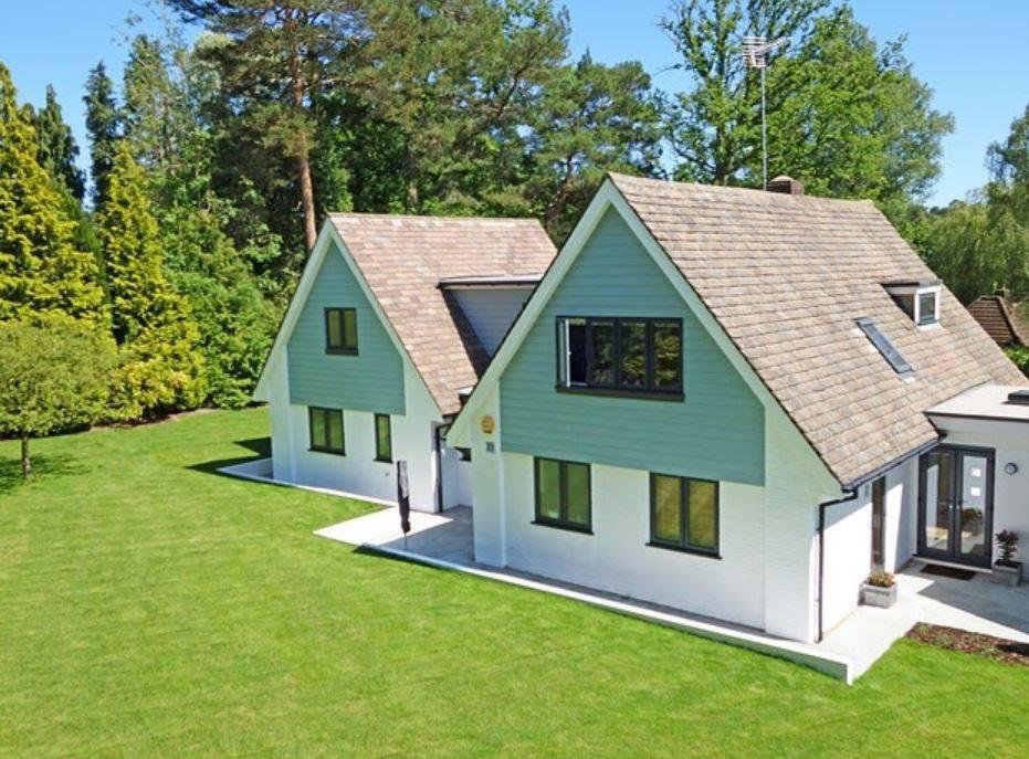 Slide of Aires Roofing & Construction