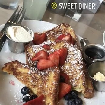 SweetDiner - Creme Brûlée French Toast - Diners Near Me - Milwaukee, Wisconsin SweetDiner - Creme Brûlée French Toast - Diners Near Me - Milwaukee, Wisconsin