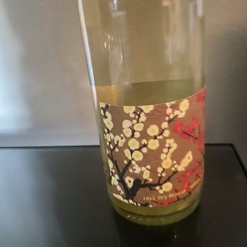 Brooks Wine - Dry muscat with a great story behind the label. - Wineries Near Me - Amity, Oregon