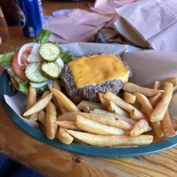Cheeseburger with fries Cheeseburger with fries