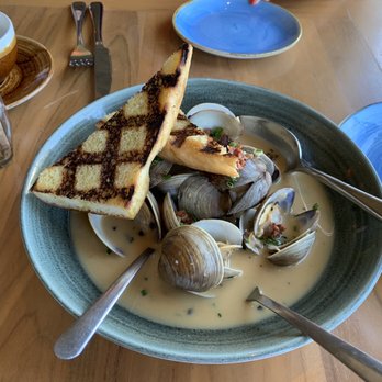 Beach House - Beach house clams - Bars Near Me - Pompano Beach, Florida