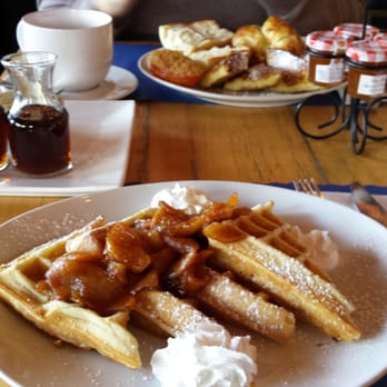 Bistro St Germain - French Near Me - Seal Beach, California
