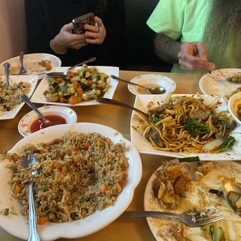 Orchid Gardens - Curry, combo lo-mein, pineapple fried rice, cashew chicken !!!! - Chinese Near Me - Medford, Oregon Orchid Gardens - Curry, combo lo-mein, pineapple fried rice, cashew chicken !!!! - Chinese Near Me - Medford, Oregon