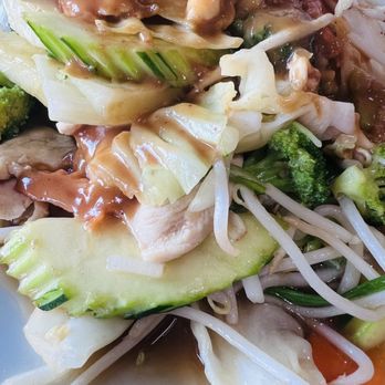 Tawan Tasty Thai Food - Thai - Thai Near Me - jefferson, Oregon