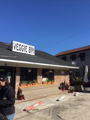 The Veggie Bin by null