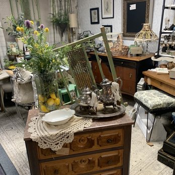 Tru-Finds Treasures - Antiques Near Me - Lebanon, Indiana Tru-Finds Treasures - Antiques Near Me - Lebanon, Indiana