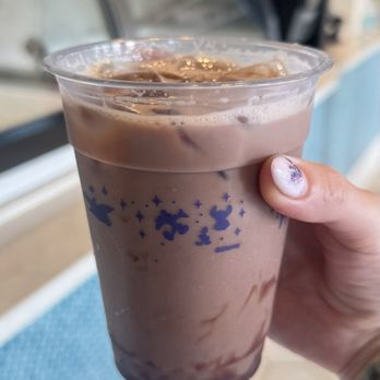 Boardwalk Ice Cream - Plant-based/ allergy-friendly/ dairy-free Egg Cream!! - Ice Cream & Frozen Yogurt Near Me - Orlando, Florida