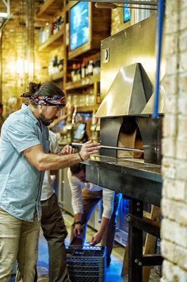 Wine & Wood by null