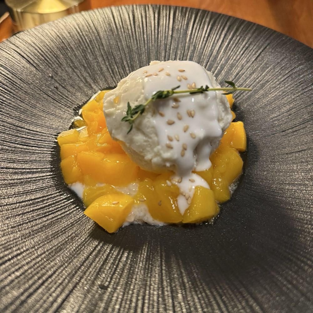 Black Ruby - Mango sticky rice - Asian Fusion Near Me - Cambridge, Massachusetts