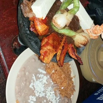 El Chilito - Molcajete - Mexican Near Me - Oxnard, California
