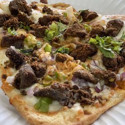 Lamb Tikka Masala Pizza Lamb Tikka Masala Pizza
